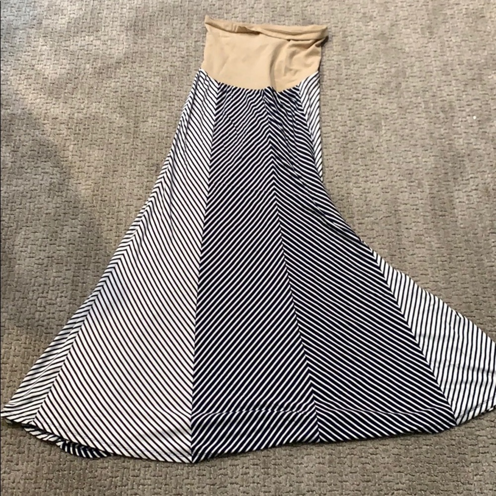 Maxi skirt